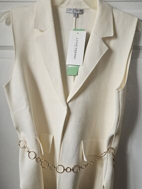 LoveTrend Cream Sleeveless Blazer Vest with Chain Belt